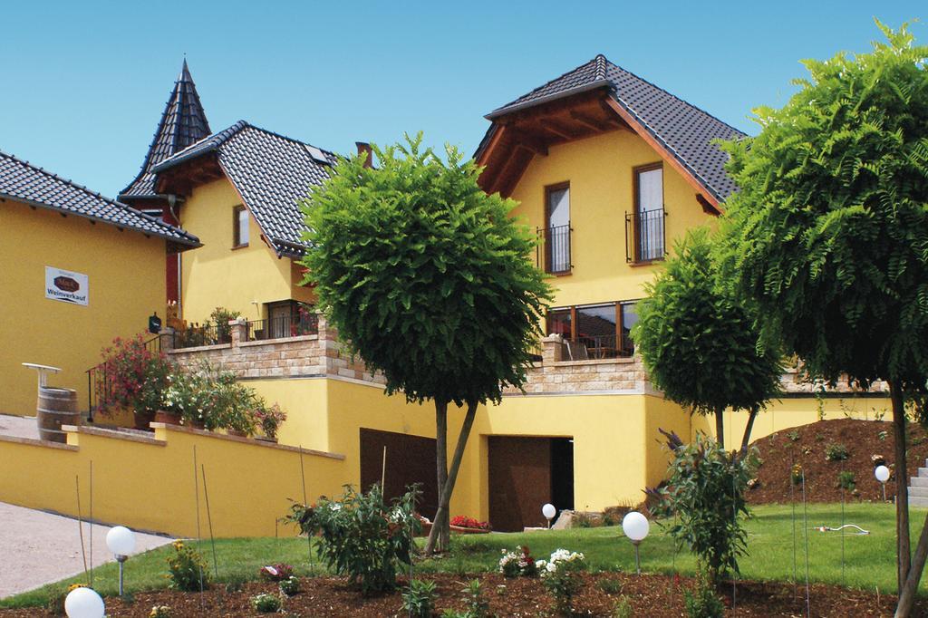 Gaestezimmer Hans-Norbert Mack Hallgarten エクステリア 写真
